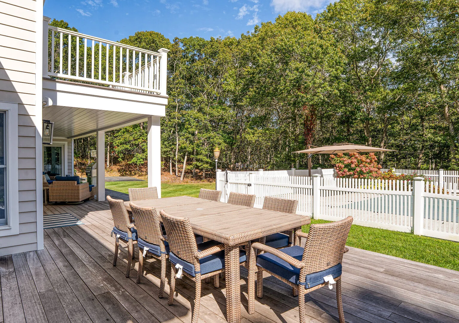 Resort-Style Southampton Retreat with Heated Pool — Photo 4