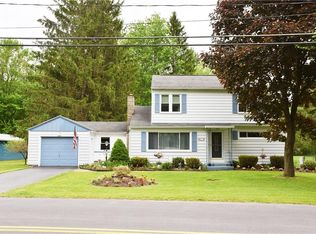 77 Canton St, Baldwinsville, NY 13027