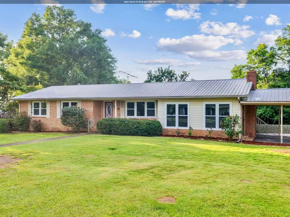63 Pine St, Thorsby, AL 35171
