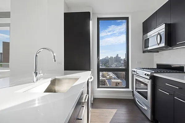 Rented by Compass | media 13