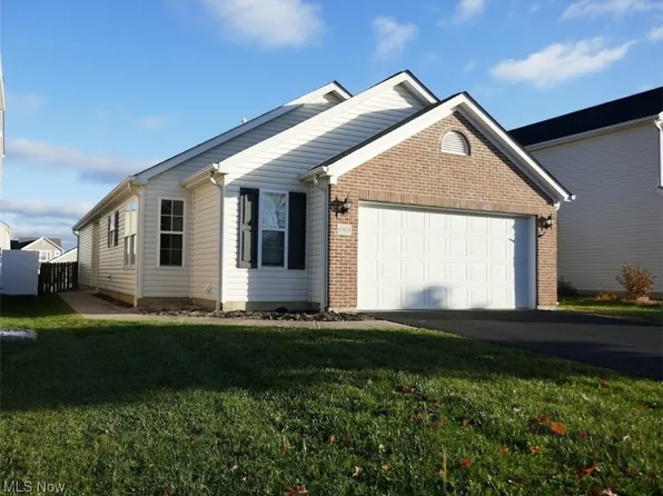 6868 Riding Trail Dr, Canal Winchester, OH 43110