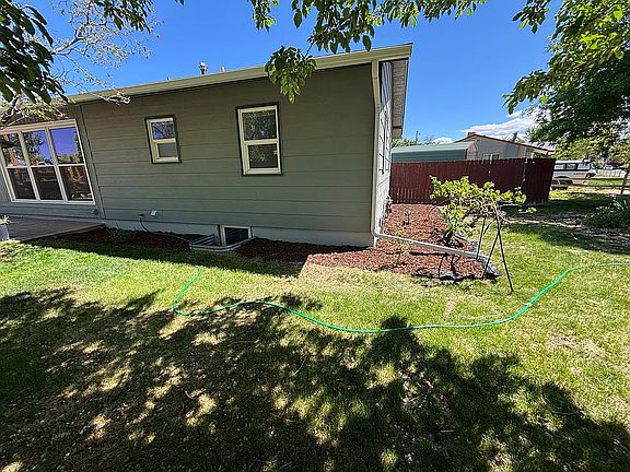 3rd image of 435 W Hall Ave