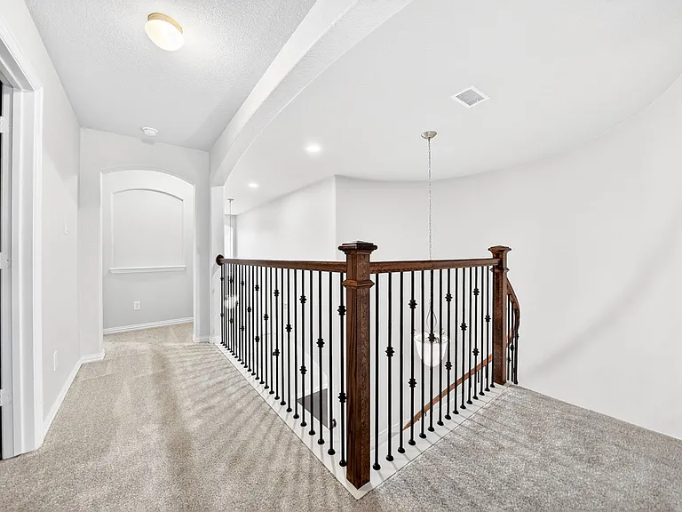 15608 Governors Island Way — Photo 27