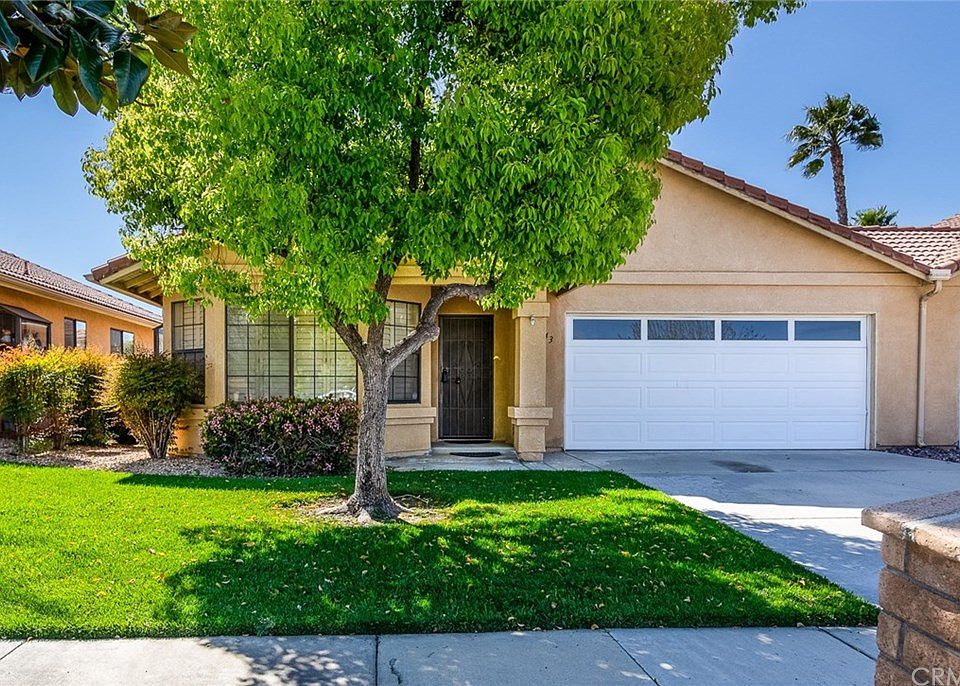 1st image of 443 Avenida Miravella St