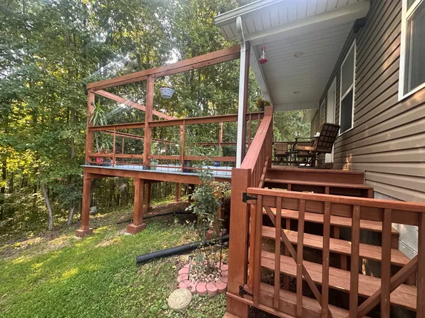 198 Jolyn Ln, Burkesville, KY 42717