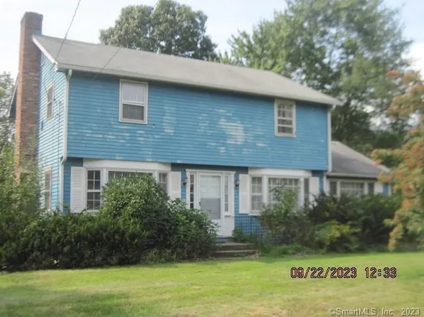143 Woodpark Drive, Watertown, CT 06795