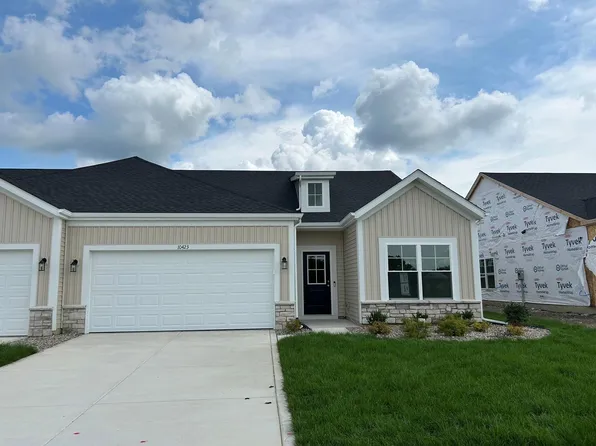 10423 Iowa St, Crown Point, IN 46307