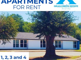 1032 Mullins St, Magnolia, AR 71753