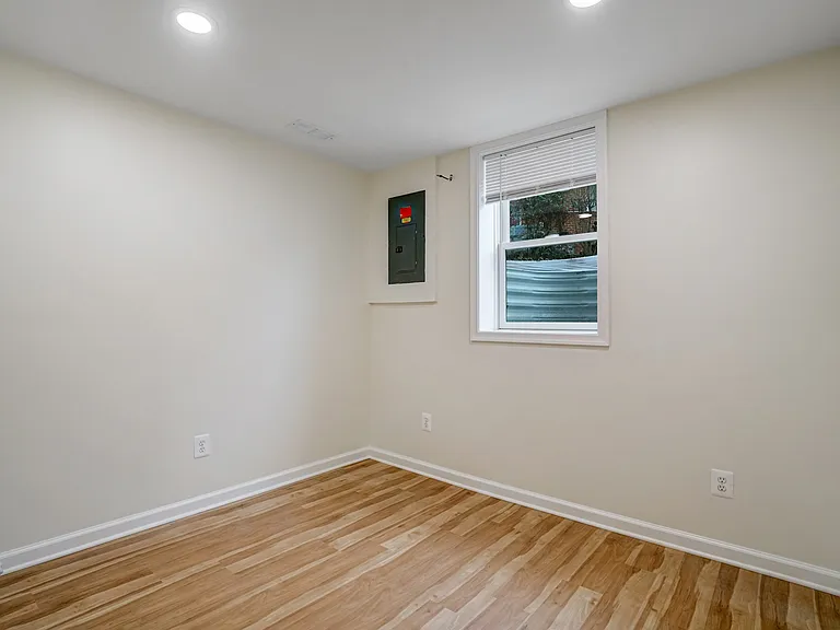 3113 S Fox St — Photo 7