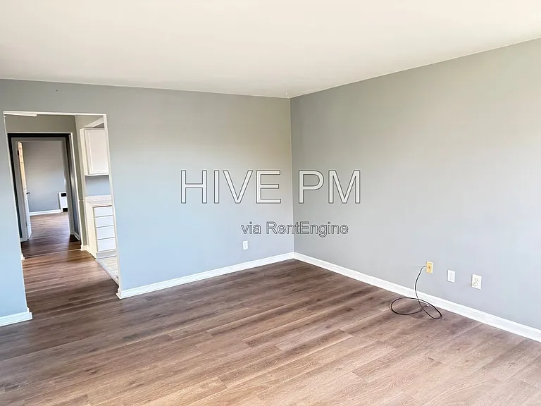 3926 E Gatewood Ln #2 — Photo 5