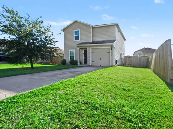 6026 Coral Cove Rd, Baytown, TX 77523