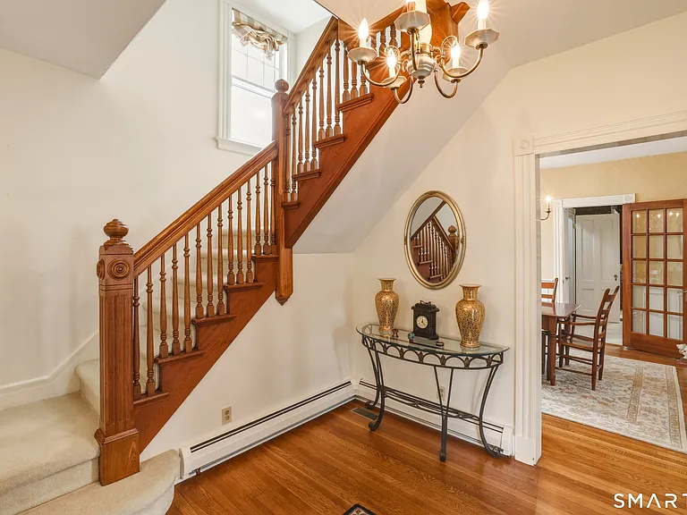 276 S Main St — Photo 19