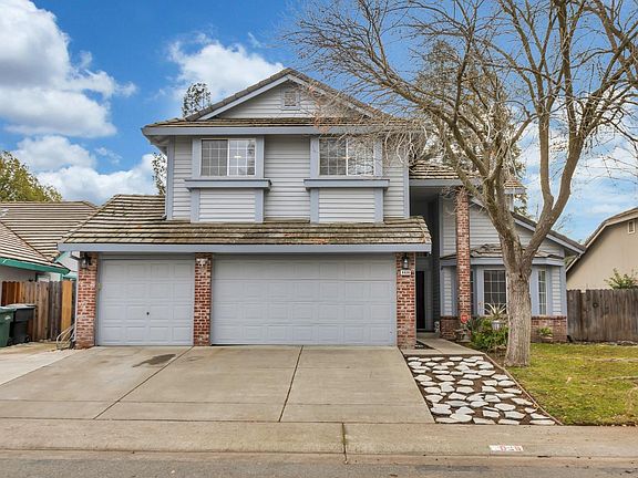 2nd image of 8026 Falcon View Dr