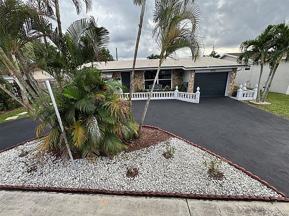 3rd image of 8550 NW 26th Street