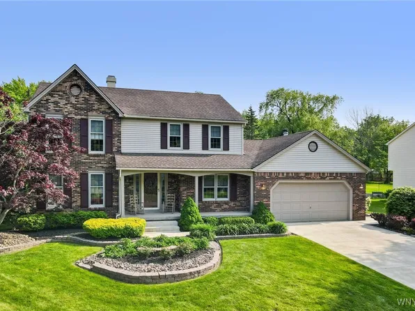 55 Curley Dr, Orchard Park, NY 14127