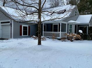 21 Plymouth Grove Dr, Kennebunk, ME 04043