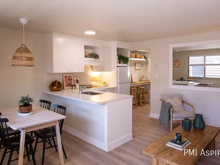 1335 N Gaylord St #103 — Photo 3
