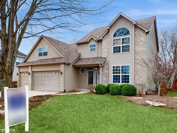 13164 Cinnamon Cir, Plainfield, IL 60585