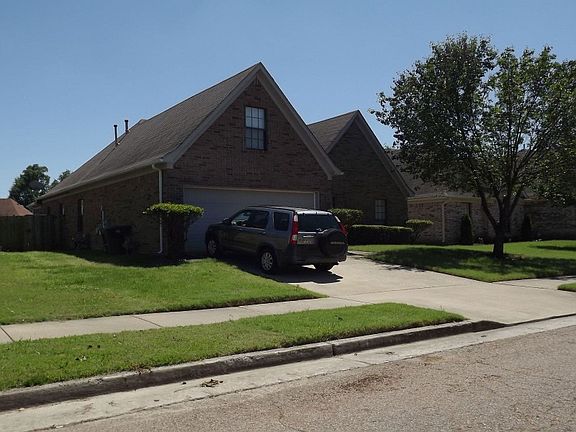 3rd image of 7899 Jills Creek Dr