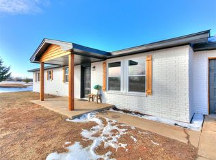 6 Thomas Glenn Rd, Shawnee, OK 74801