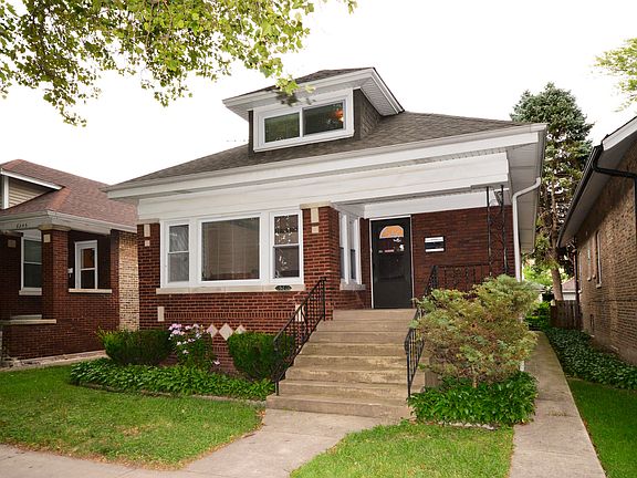 2nd image of 6241 N Campbell Ave