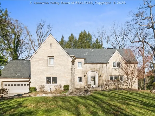 1 Barnes Pl, Charleston, WV 25314
