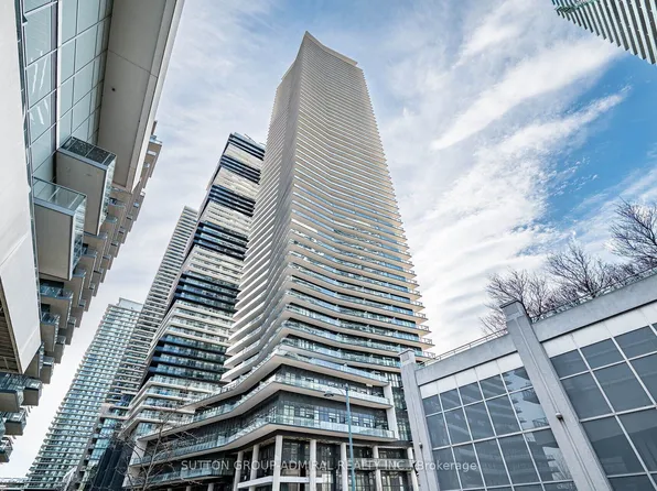 38 Annie Craig Dr #2205, Toronto, ON M8V 0G9