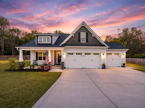 210 Mitchell Manor Dr, Angier, NC 27501