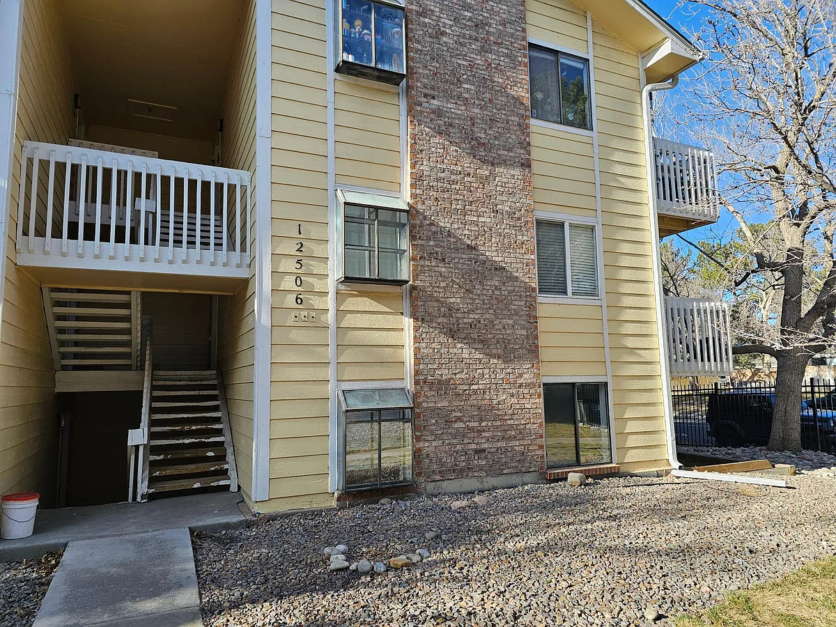 Building Photo - 12506 E Cornell Ave #104