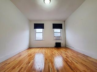 555 Seneca Ave #3F, Ridgewood, NY 11385