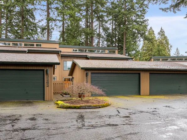 3268 SE 153rd Ave, Portland, OR 97236