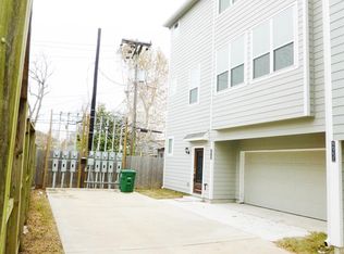 6625 N Main St UNIT D, Houston, TX 77009