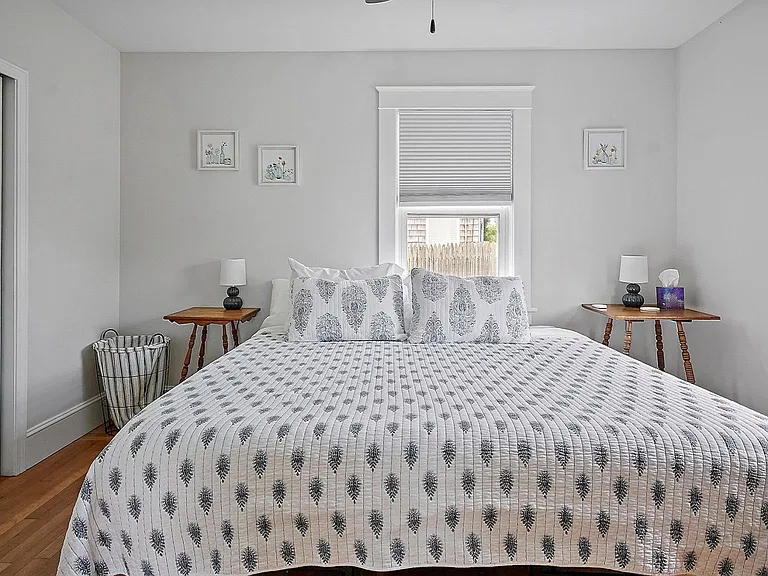 531 Green End Ave #1 — Photo 6