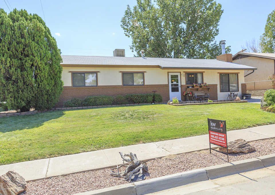1st image of 3909 Knollcrest Dr