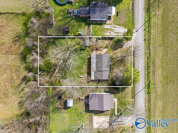 2nd image of 554 Miller Rd