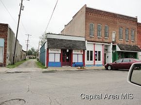 2nd image of 149 S Pearl St