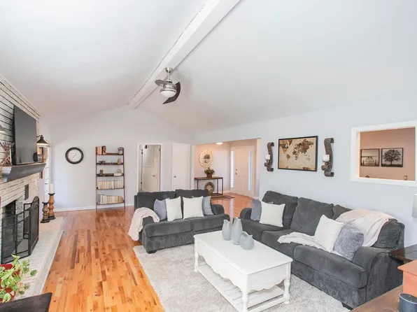 321 Amherst Dr, Murfreesboro, TN 37128