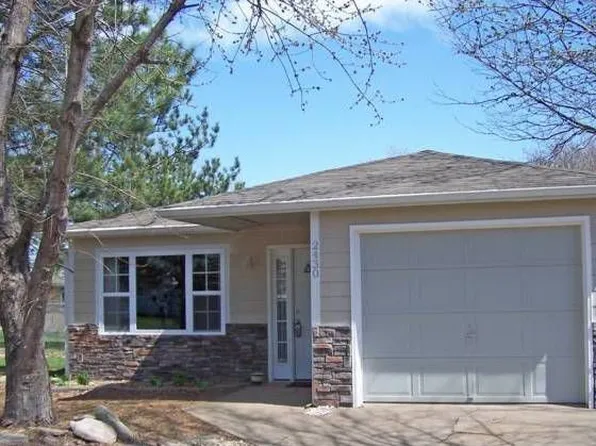 2430 Galloway Dr, Manhattan, KS 66502