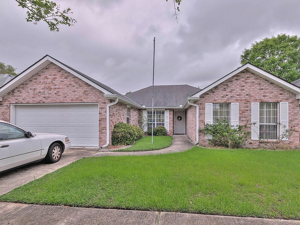 384 N. Suncrest Loop