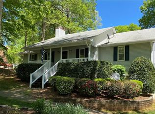 224 Whispering Creek Rd, King, NC 27021