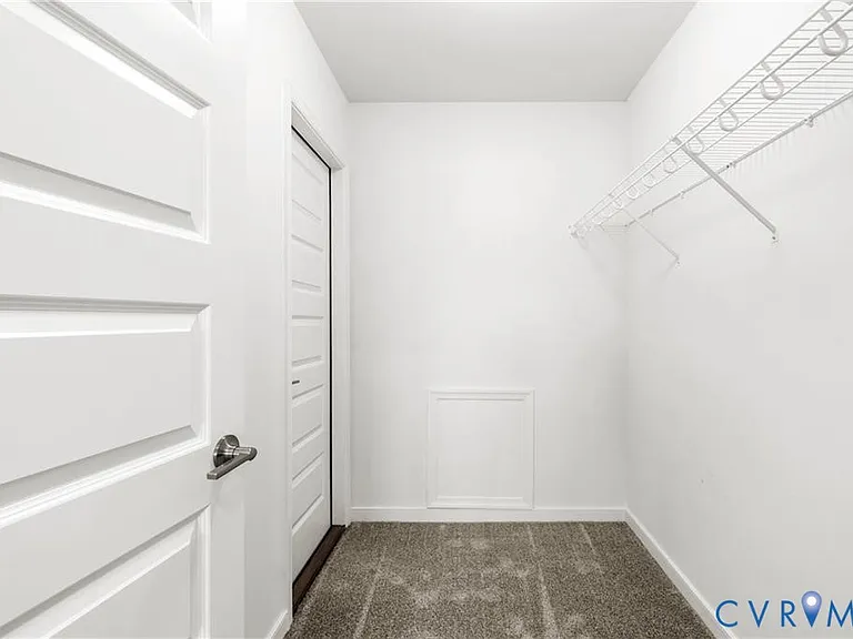 12221 Dutch Elm Cir — Photo 15