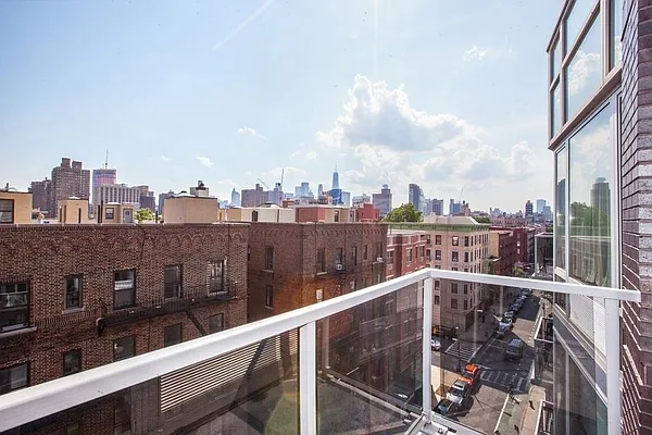 Rented by REAL New York | media 44