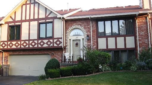 1st image of 17565 Drummond Dr #134