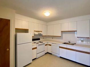 24 Staniford St UNIT 2, Auburndale, MA 02466
