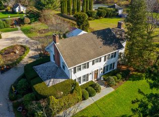 13 S Howells Point Rd, Bellport, NY 11713