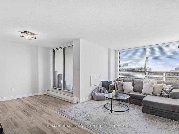 5th image of 2556 Argyle Rd #601