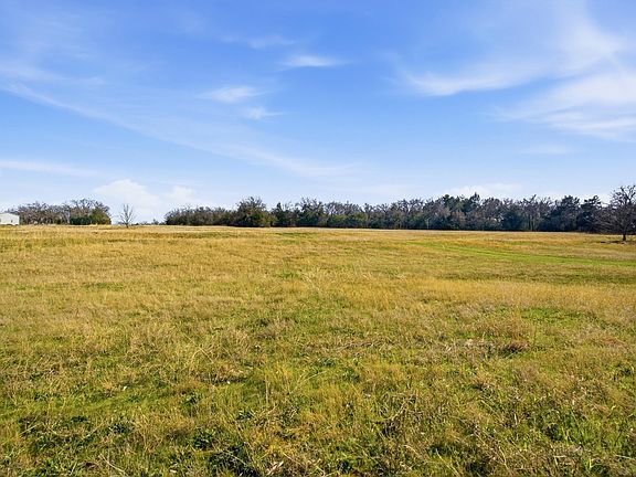 4th image of 3837 Holbrook Rd