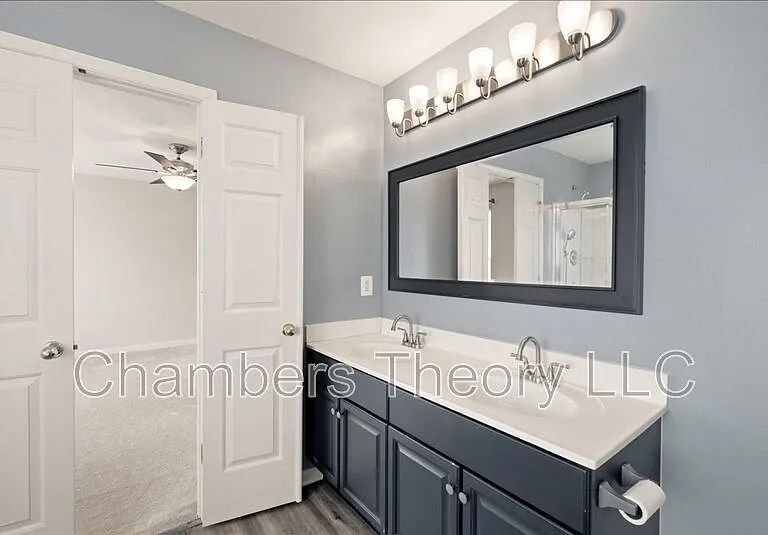 42693 Rolling Rock Sq — Photo 32