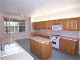 2nd image of 3175 Treetop Dr