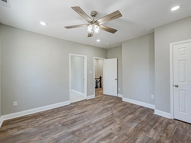3122 2nd Ave — Photo 44